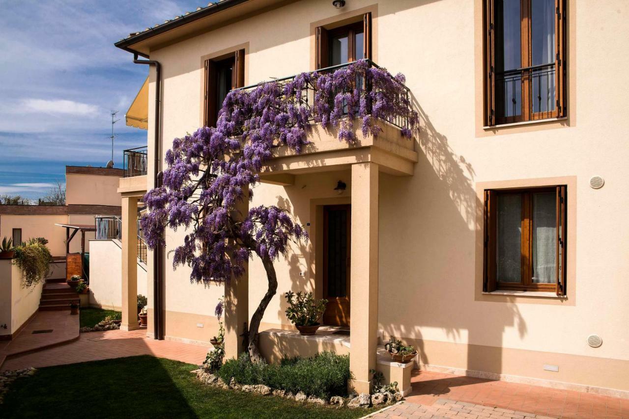 Апартаменты Casa Il Glicine A Due Passi Dal Centro Сиена Экстерьер фото